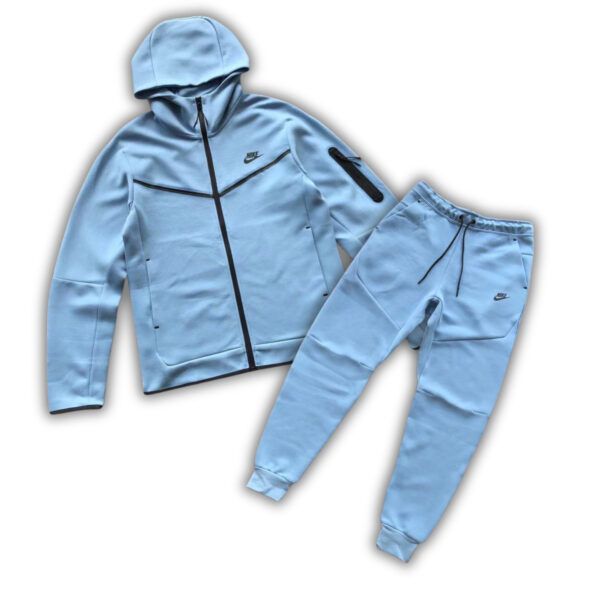 NK TECH FLEECE – HEAVENLY (complete)